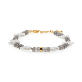 AURA DUO Gray Moonstone Star Pearl bracelet featuring star-shaped pearls and gray moonstone for emotional balance.