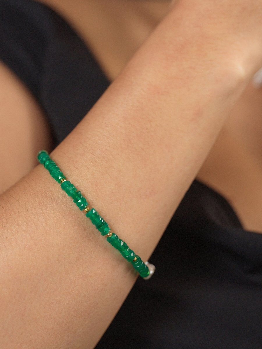 AURA DUO Green Agate Pearl Bracelet with spacer beads, worn elegantly on a wrist.