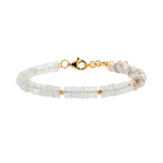 Elegant bracelet featuring clear crystal and gold-plated accents, perfect for enhancing any outfit.