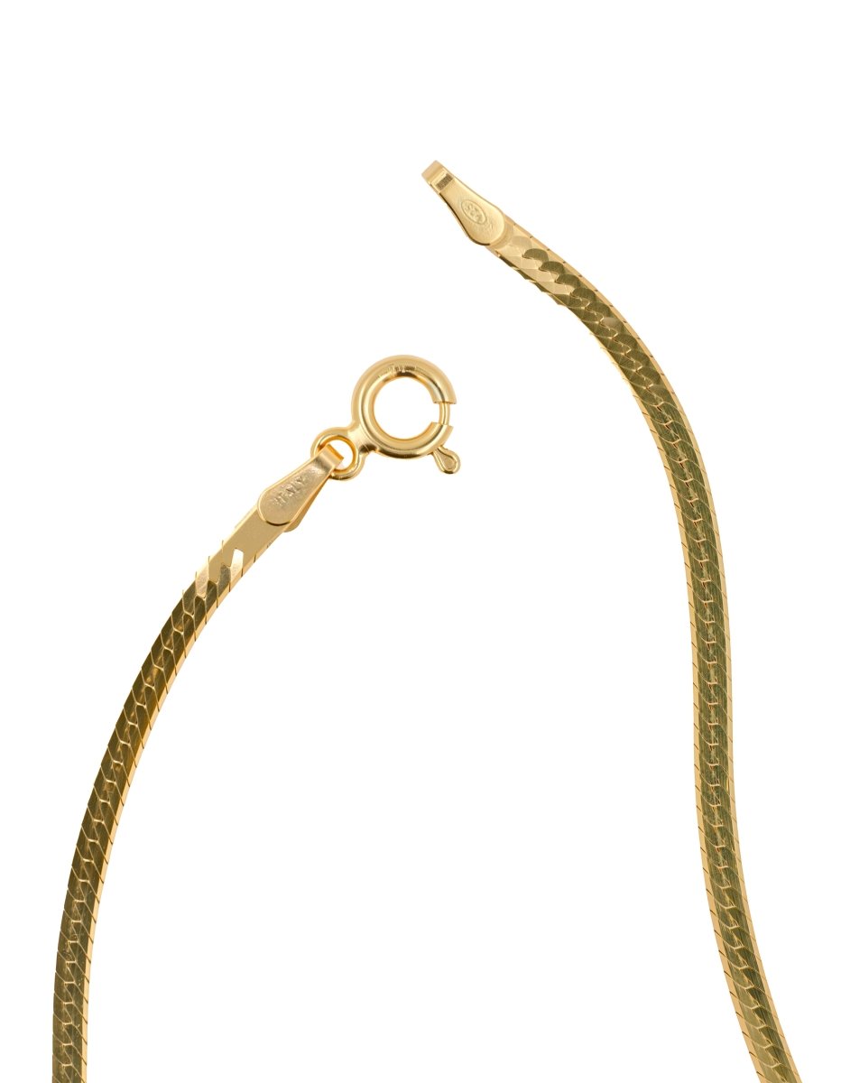 Close-up of 2.0mm herringbone links, adjustable chain and clasp in 18K gold-plated 925 silver necklace – BEAMMORE quality
