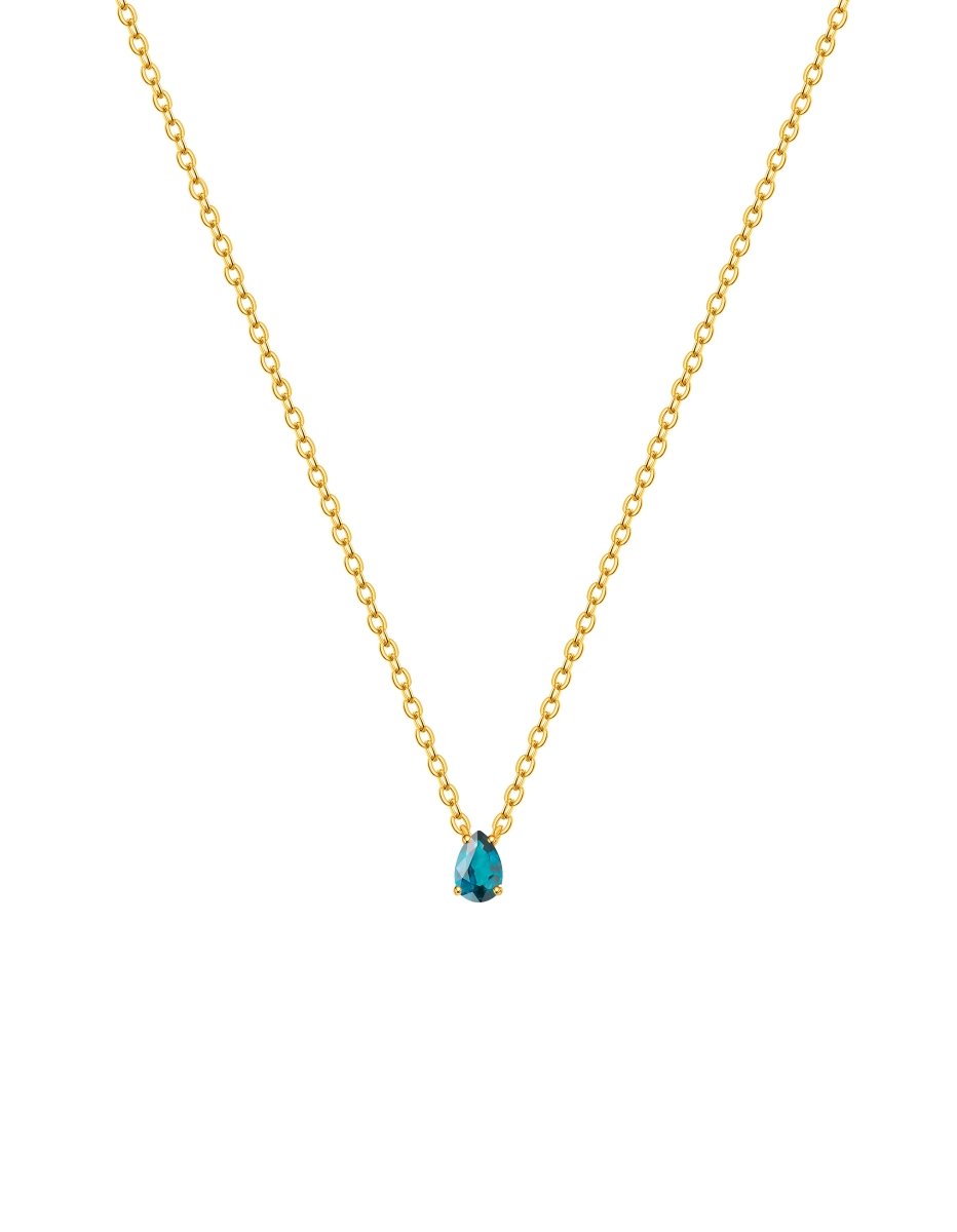 Close-up of alexandrite stone with 18K gold vermeil chain and adjustable 16–18" clasp – BEAMMORE craftsmanship