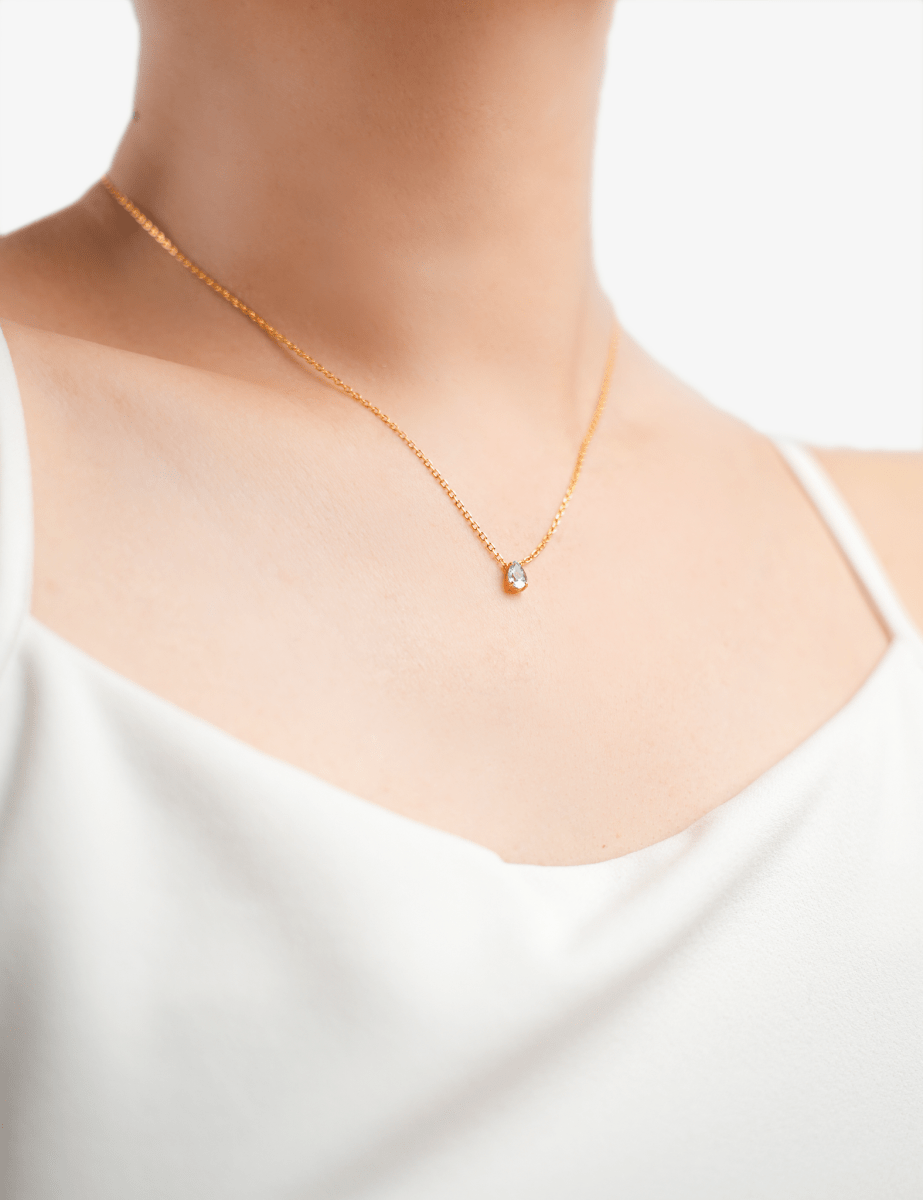 March Aquamarine Birthstone Necklace – Courage & Serenity - BeamMore