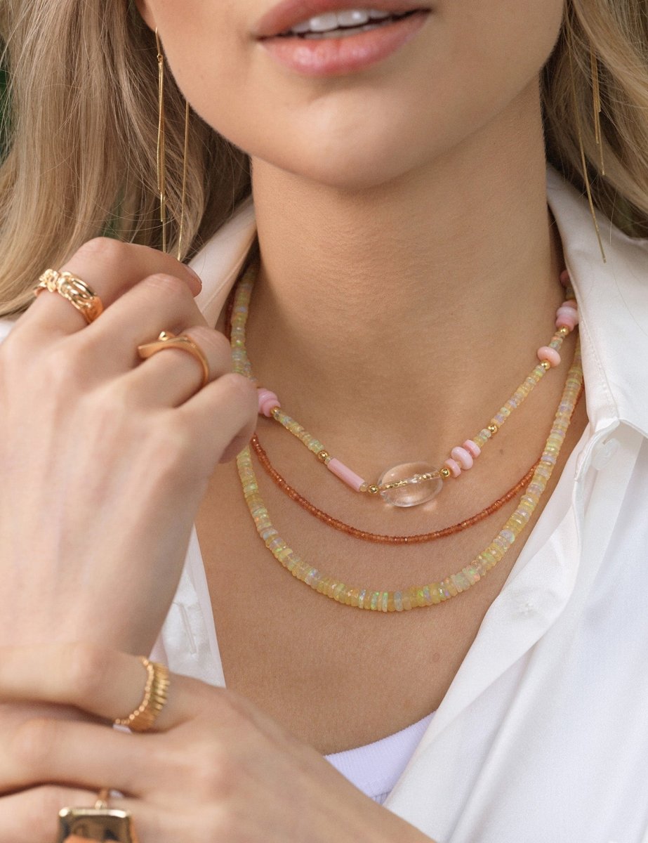Model wearing BEAMMORE yellow opal beaded choker – Elegant birthstone jewelry gift for women
