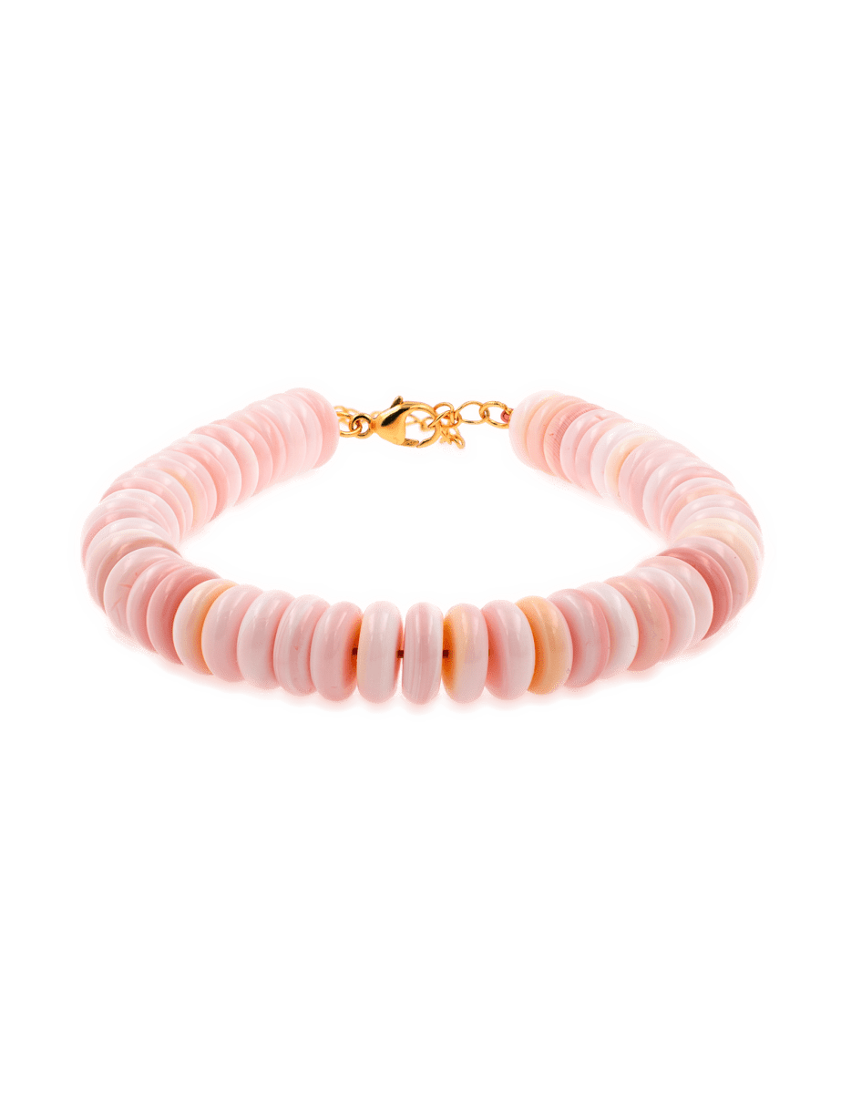 New York Pink Conch Shell Faceted Bracelet with soft pink beads and gold clasp, symbolizing peace and harmony.